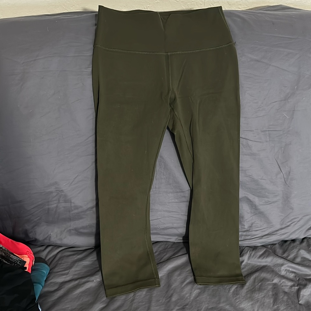 Align hi-rise crop legging